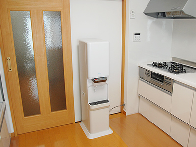 部屋に設置されたウォーターサーバー